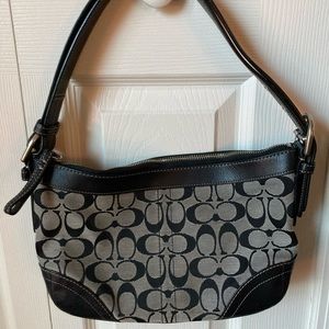 COACH Vintage Monogram 4 Compartment Purse